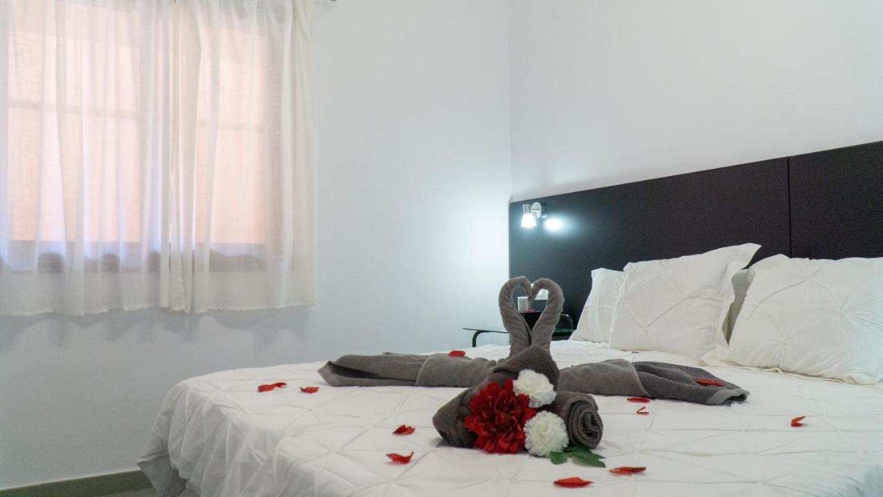 Apartamentos Tamaragua 브레나바자 외부 사진