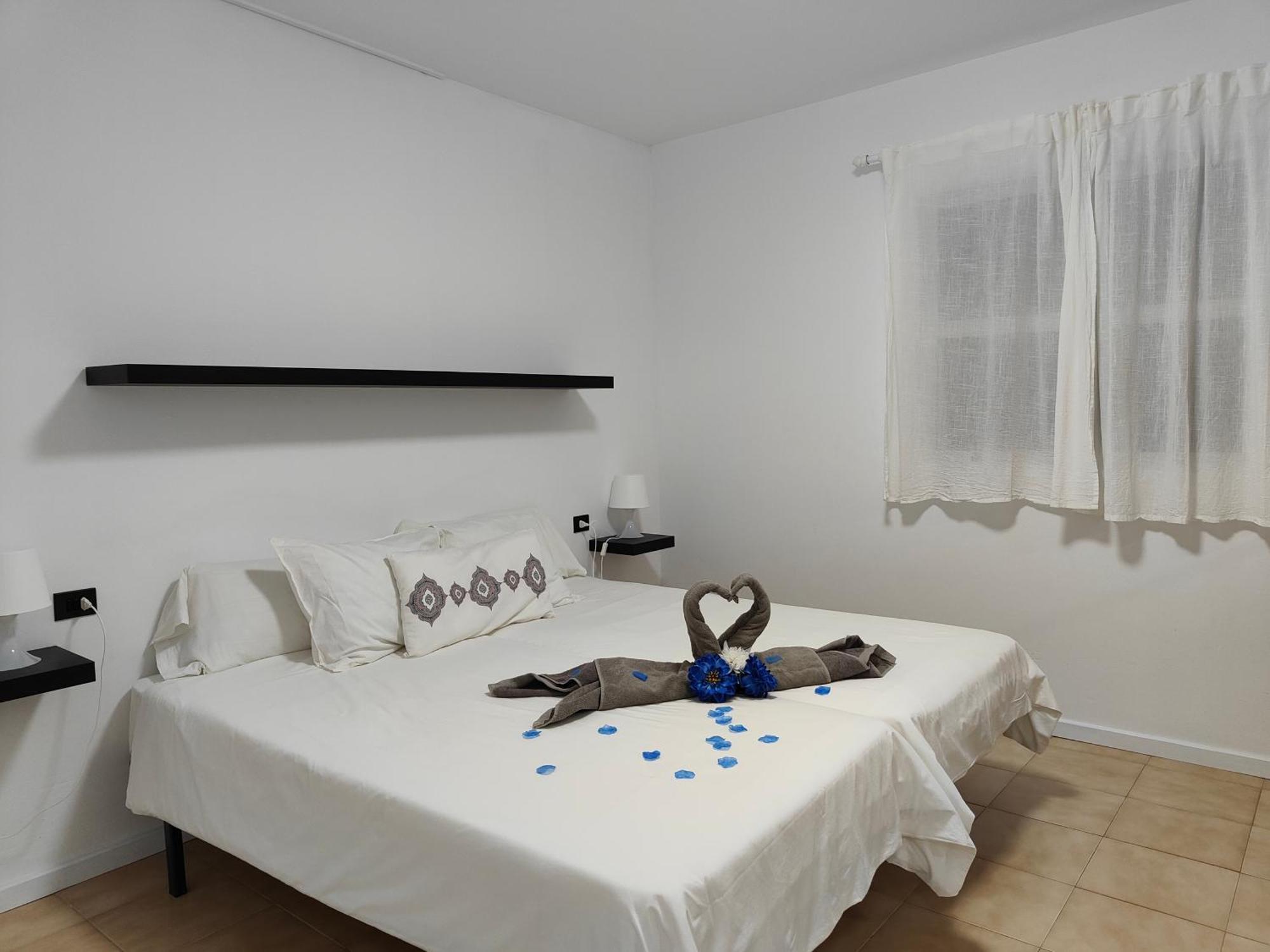 Apartamentos Tamaragua 브레나바자 외부 사진
