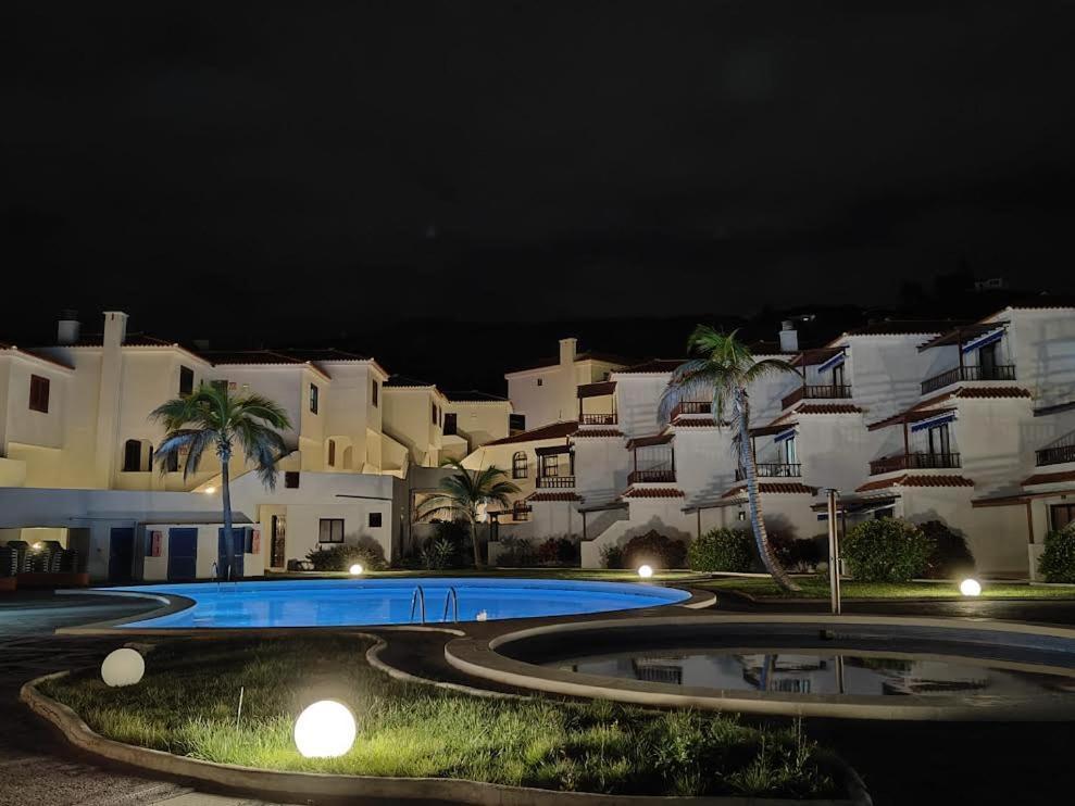 Apartamentos Tamaragua 브레나바자 외부 사진
